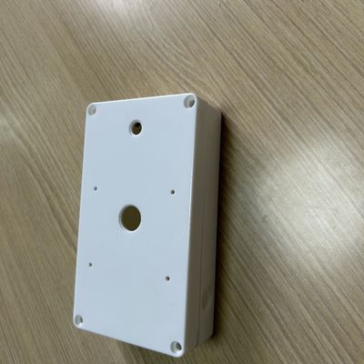 محفظه‌های پلی‌کربنات پلاستیکی سفید مقاوم در برابر آب و هوای فضای باز با تثبیت‌کننده UV برای الکترونیک